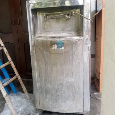 36 liter water cooler