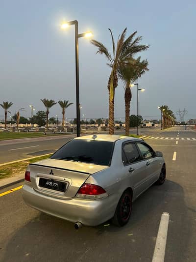 Mitsubishi Lancer 2005