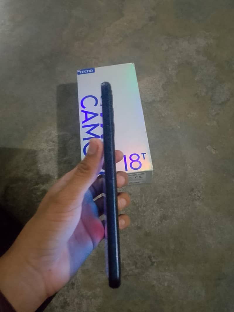 Tecno Camon 18T 2