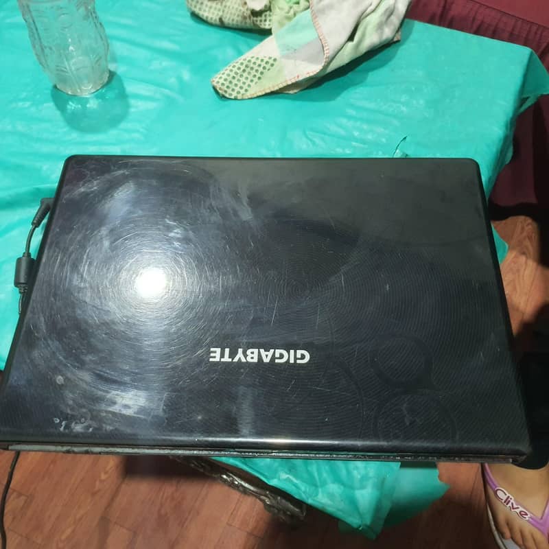 gigabyte 0