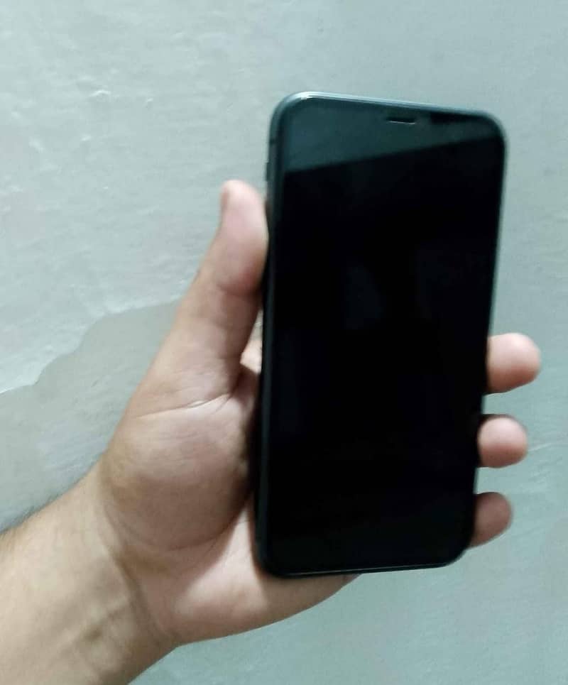Apple iPhone 11 1