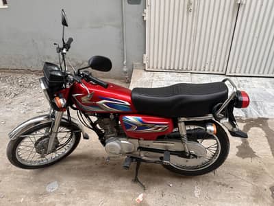 Honda CG 125 in Excellent Condition
