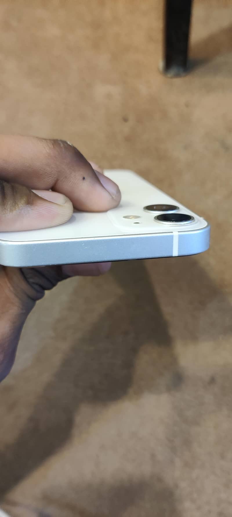 Apple iPhone 12 mini 4