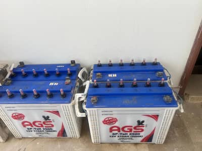 1 SOLAR INVERTER 6 KW & BATTERY