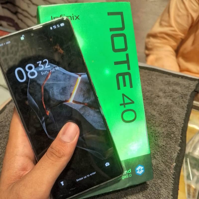 Infinix Note 40 0