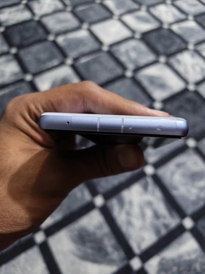 Google Pixel 7a 2