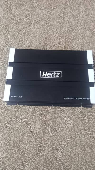 Hertz Amplifier and Woofer