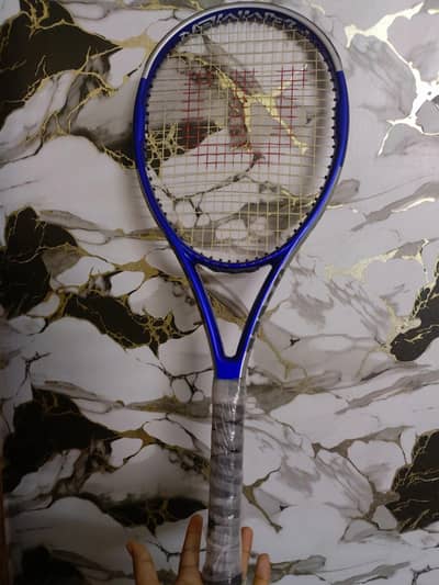 Wilson Hammer 5 tennis racket