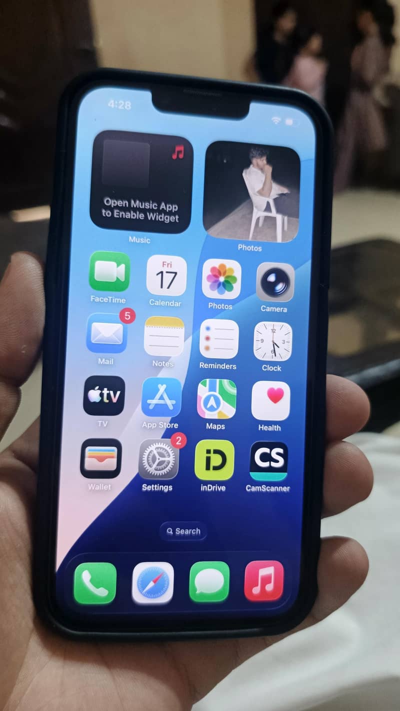 Apple iPhone 14 5