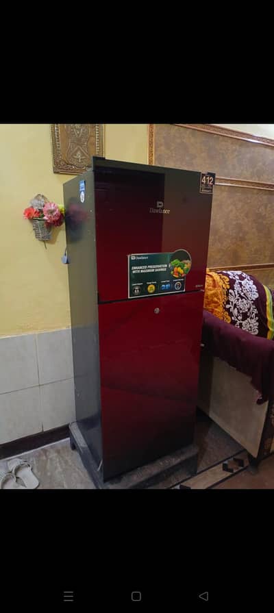 Refrigerator/ fridge