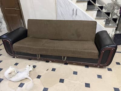 Sofa come bed