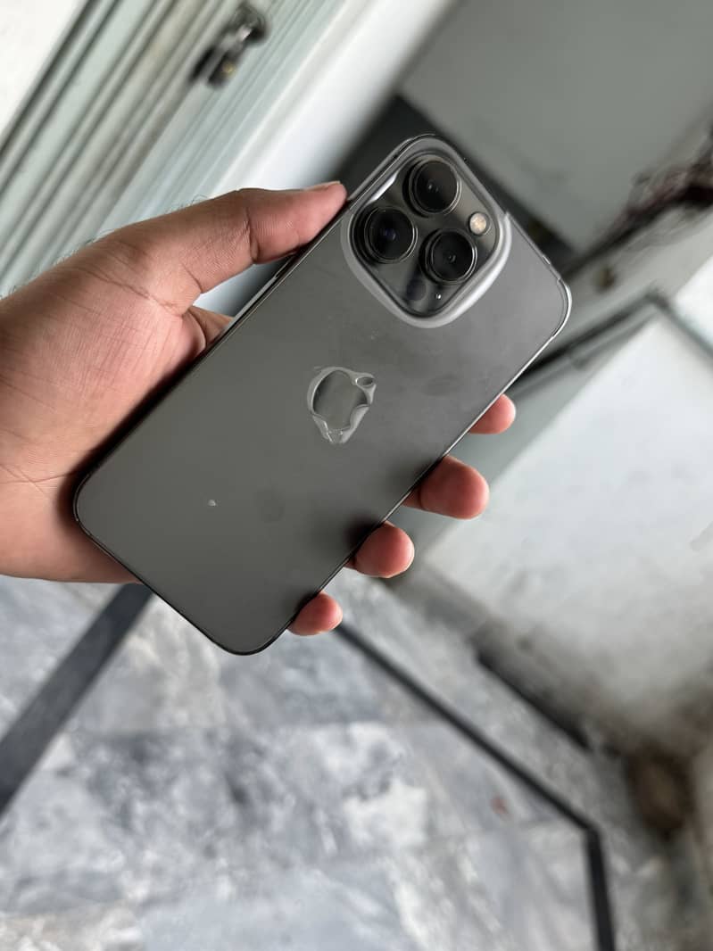 Iphone 13 pro 1