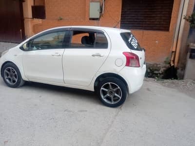 Toyota Vitz 2005