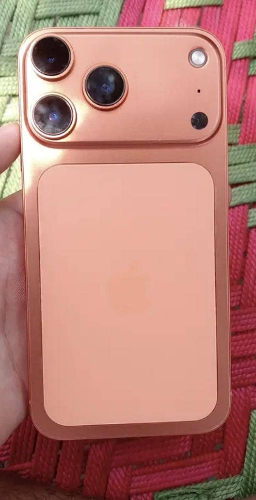Apple iPhone 17 Pro 1