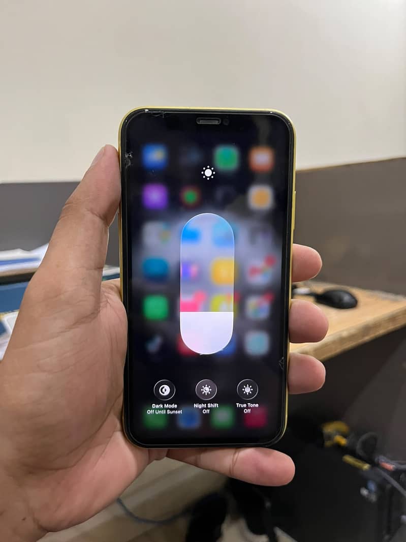 Apple iPhone 11WhatsApp 03284961562 4