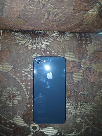 Apple iPhone 8   03143276510 WhatsApp per Rafta karen