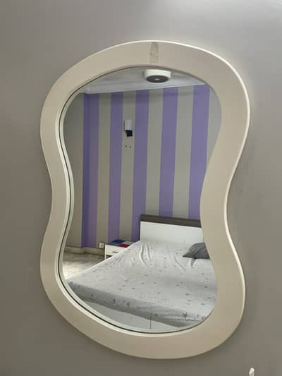habitt store deco paint mirror