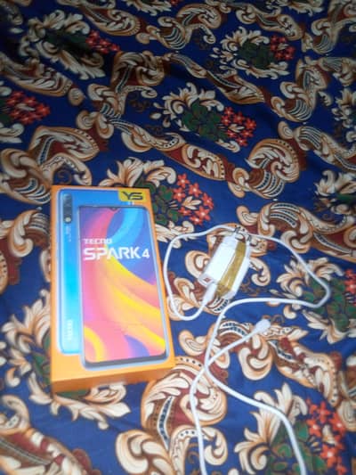 Tecno Spark4