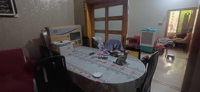8 seater old style table