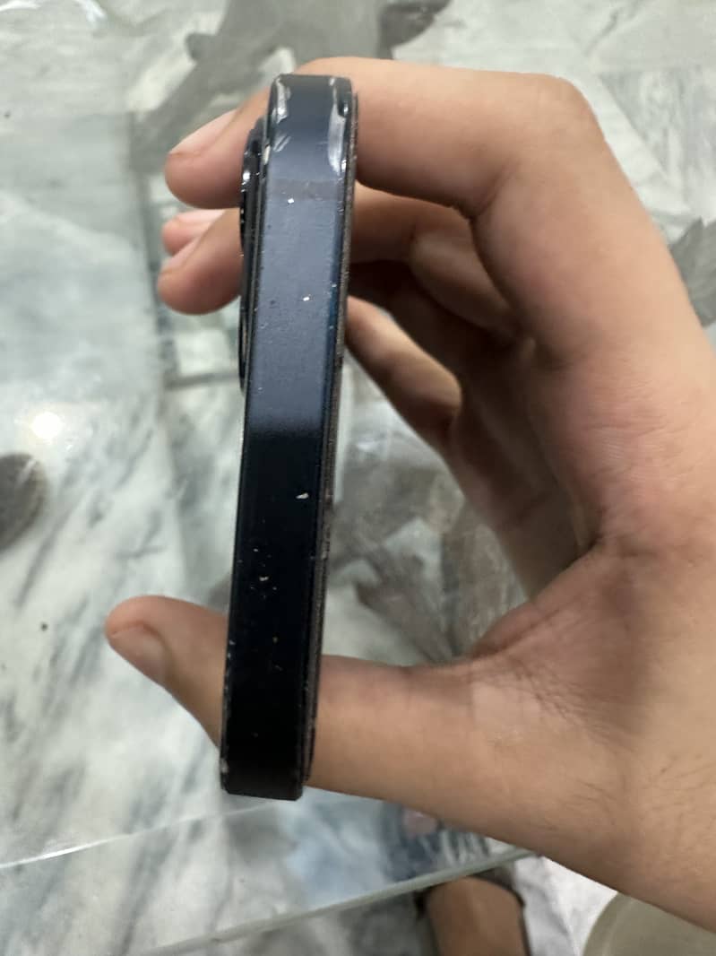 Iphone 13 3