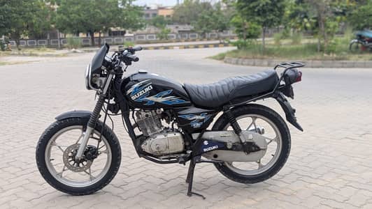 Suzuki GS 150 special edition