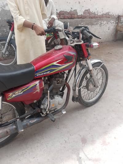 Honda 125 for sale.  GOOD CONDITION