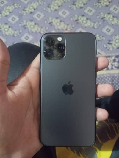 Apple iPhone 11 Pro Urgent Sale