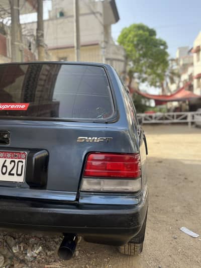 Suzuki Khyber 1996