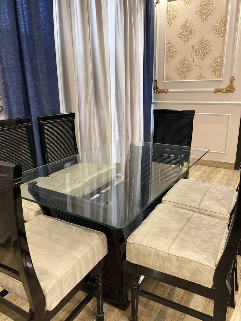 6 seater dining table 2