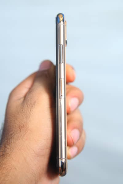 Apple iPhone XS