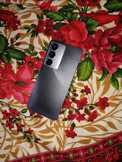 Realme C75x 10by 10 condition 6/128 with super fast charger 45w with b