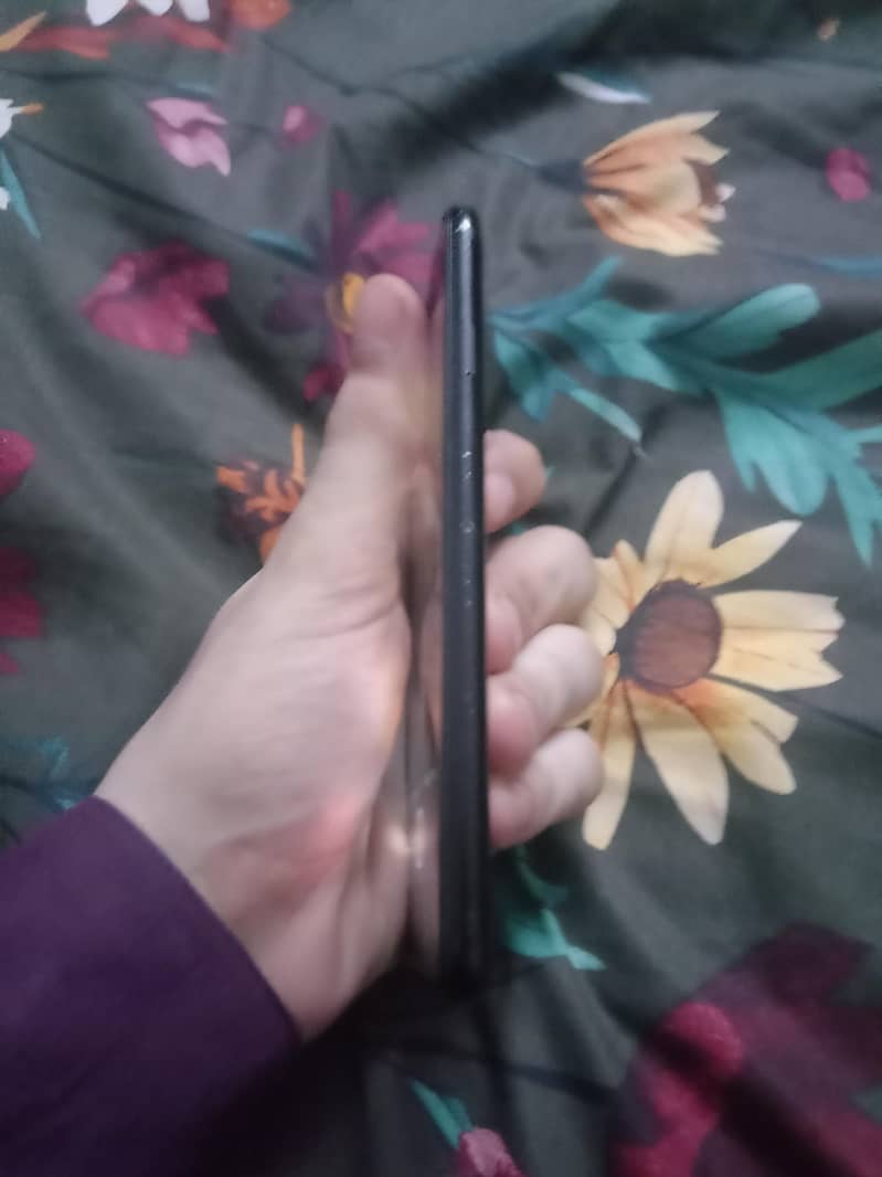 Apple iPhone 7 4