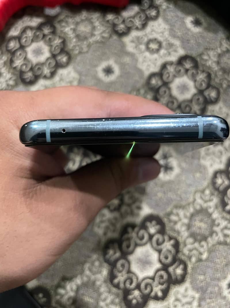 One Plus 9 Pro 4