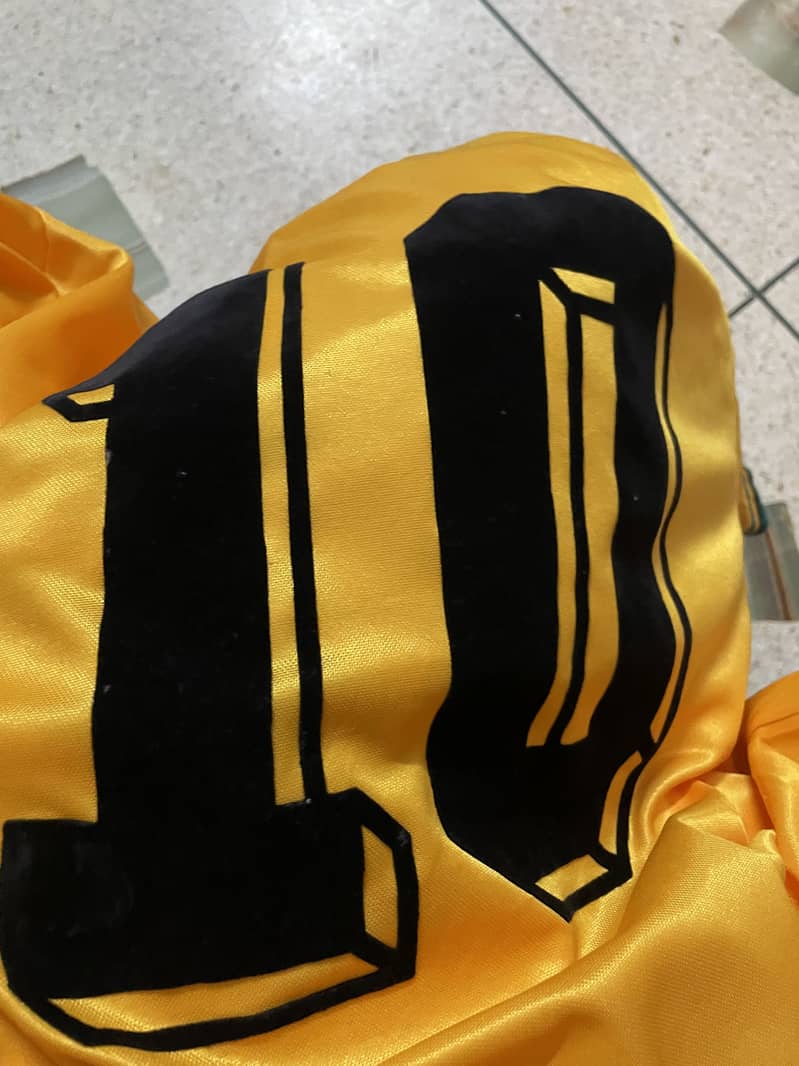Jerseys 1