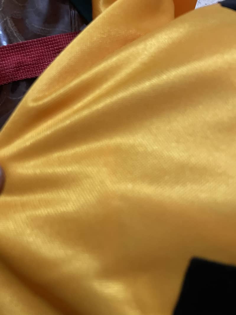 Jerseys 4
