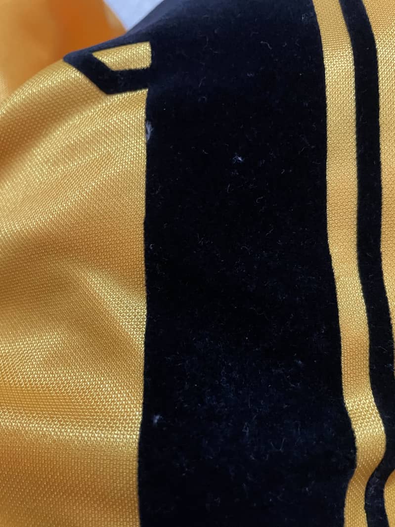 Jerseys 5
