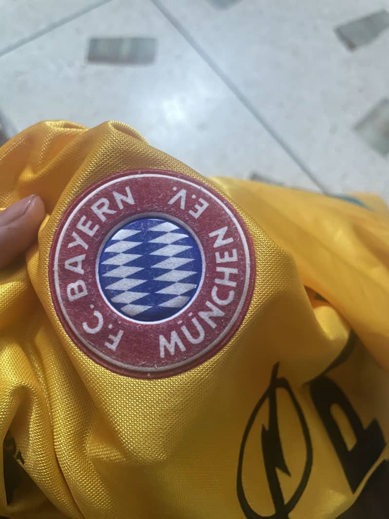 Jerseys 6