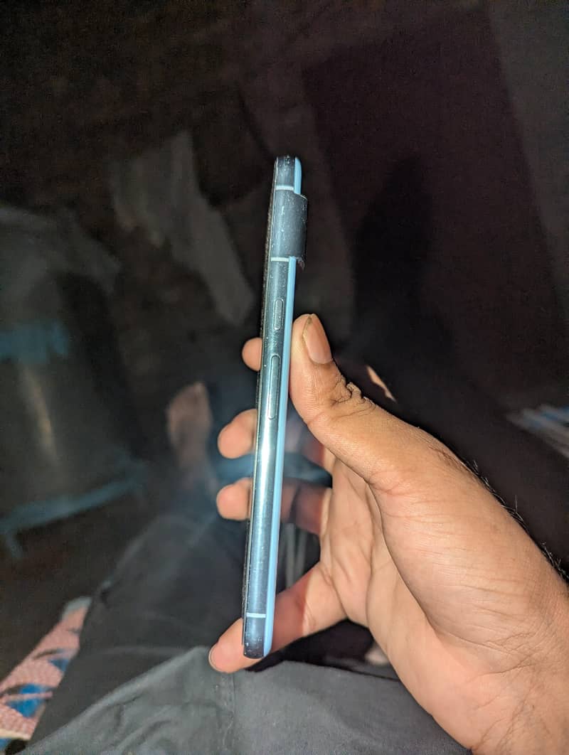 Google Pixel 10 Pro 2