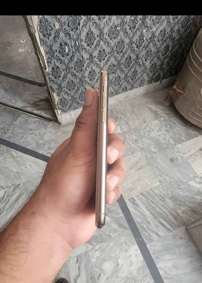 I phone xs
