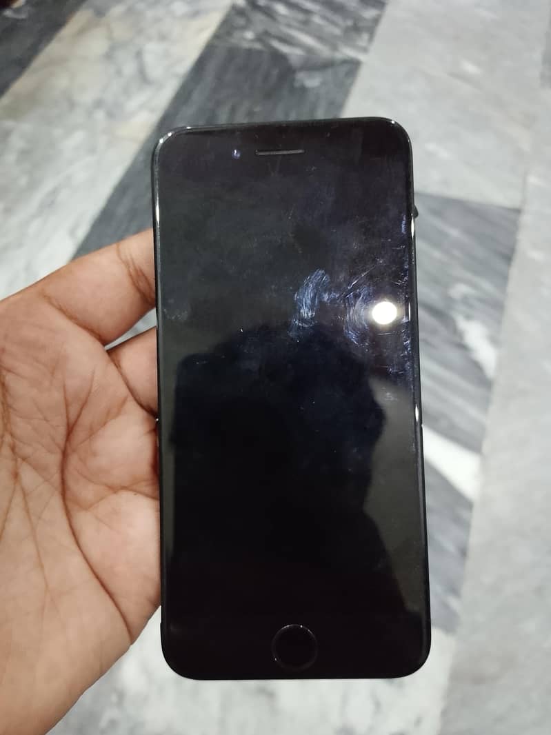 iphone se 2020 panel 0