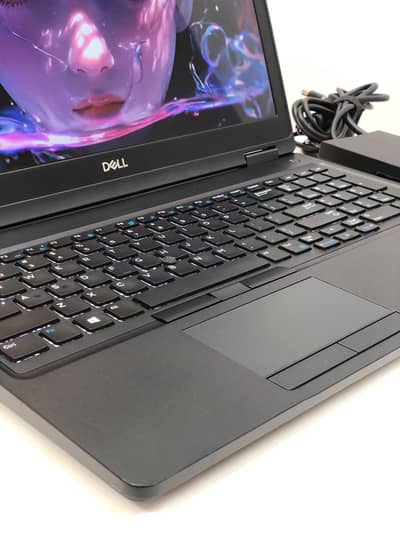 Dell Precision 3530 Workstation i7-8850H 8GB 256GB SSD 4GB P600 Laptop