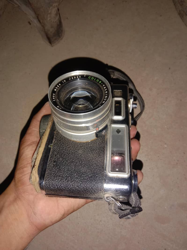 Roll wala Camera 1