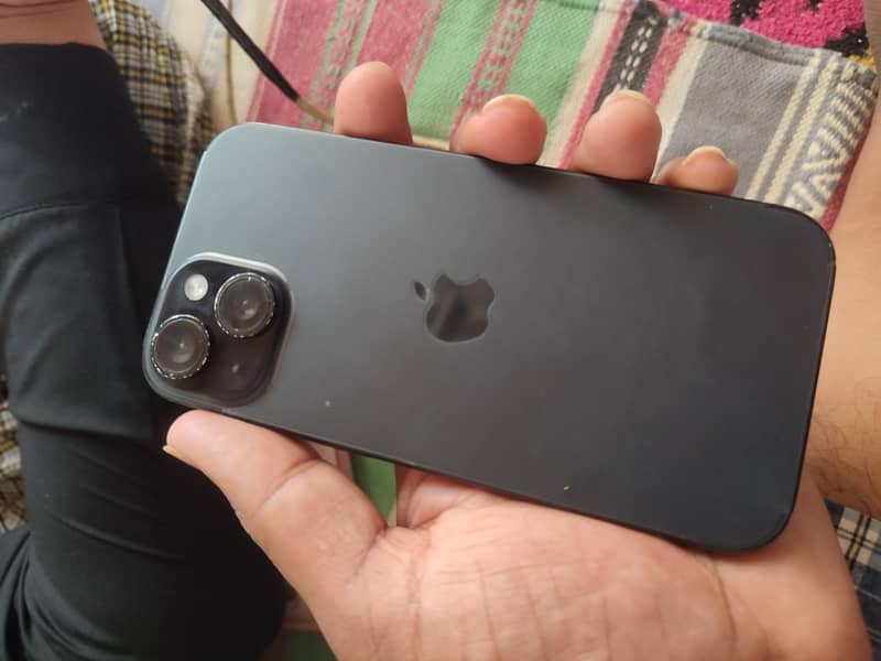 Apple iPhone 15 1
