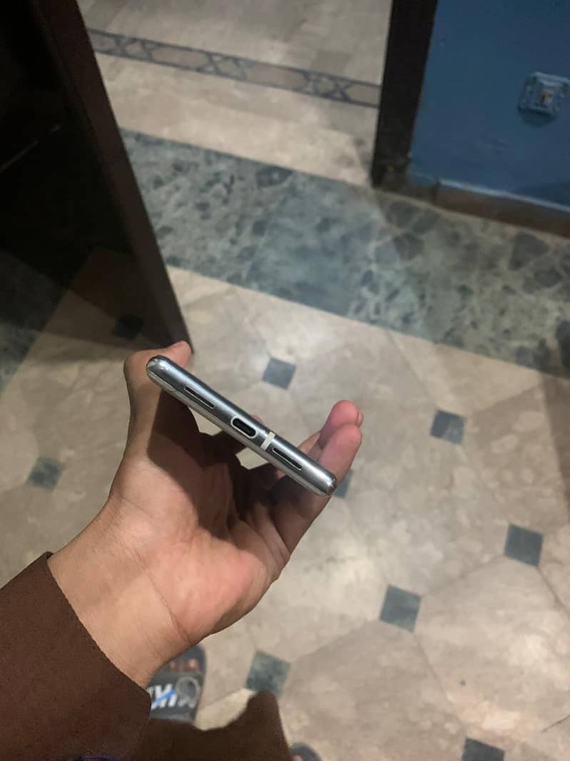 Google Pixel 6 Pro 2