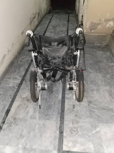 Electric Wheelchair
