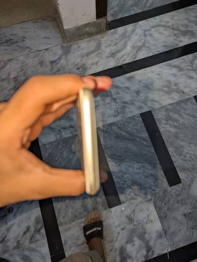 iPhone 7 all ok description paro