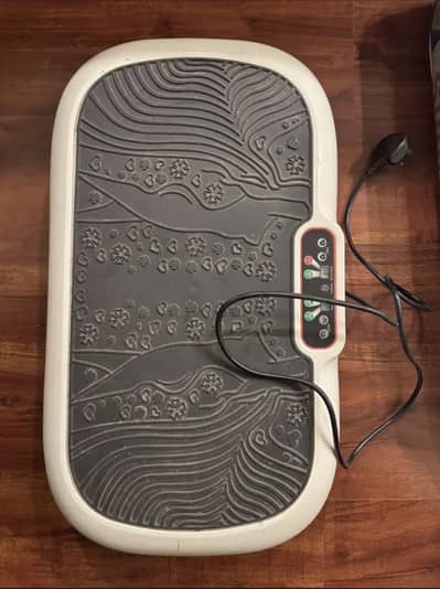 Zero tummy trimer vibrater Plate Exerciser / Fitness Massager