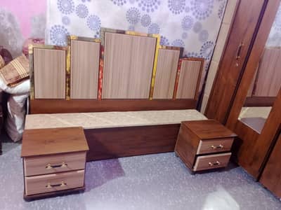 second furniture
