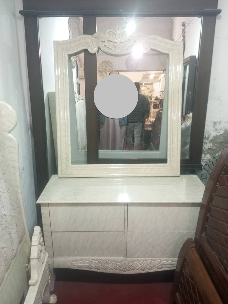 Bed with Side Table & Dressing Table – Like New Condition 3
