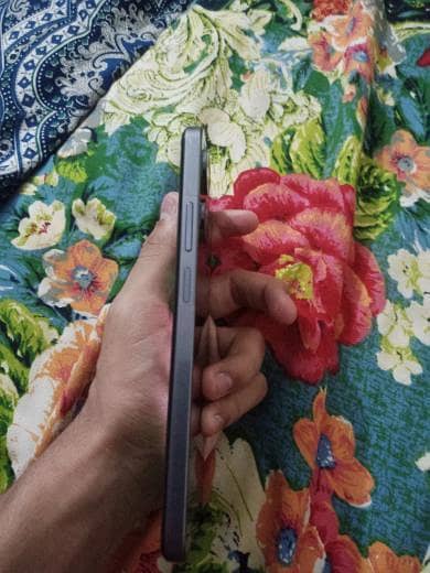 Realme Note 60 6